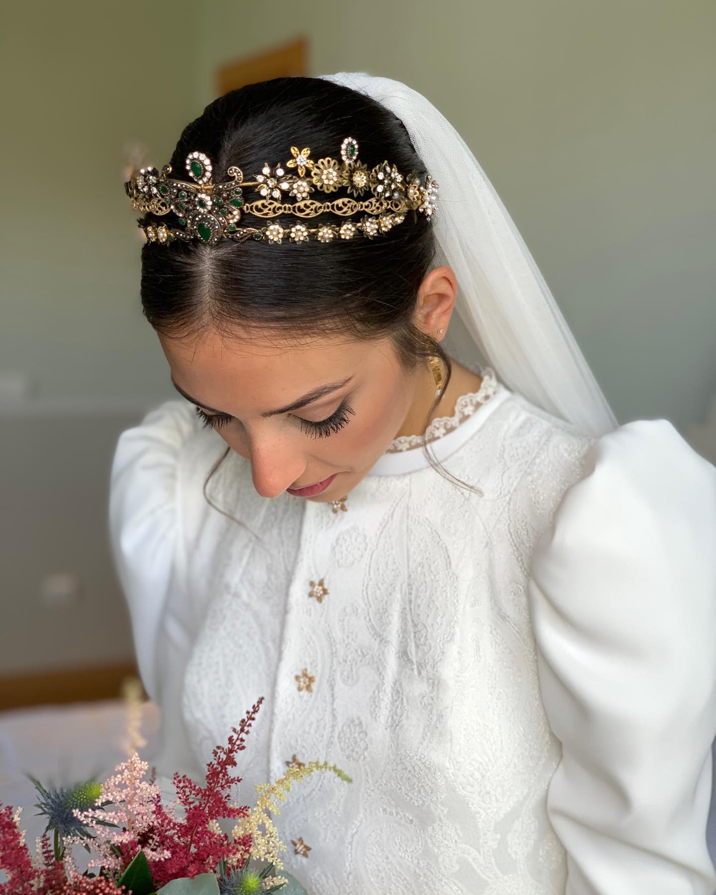 Mirada radiante novia